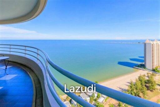 3 Bedroom Condo Sea View