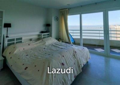 3 Bedroom Condo Sea View
