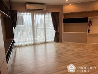 2-BR Condo at The Key Sathorn - Charoenraj near BTS Saphan Taksin