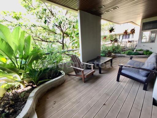 3-Bedrooms condo with large outdoor terrace - Sathorn Yenakart