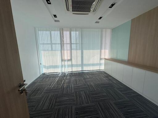 For Rent Bangkok Office Lat Krabang