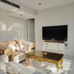 1-BR Condo at The Bangkok Sathorn near BTS Surasak