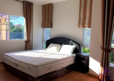 Fully Furnished 3 Bedroom House For sale Vararome Kaew Nawarat Village Doi Saket Chiang Mai