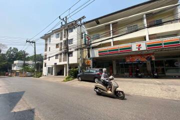 A commercial building for sale in Muang Chiang Mai