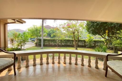 A family home for sale in Sankhampeang, Chiang Mai