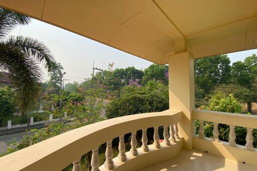 A family home for sale in Sankhampeang, Chiang Mai