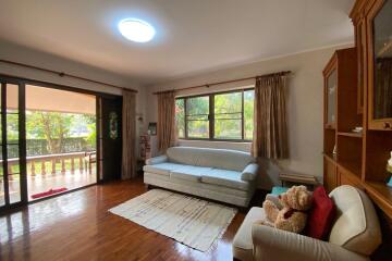 A family home for sale in Sankhampeang, Chiang Mai