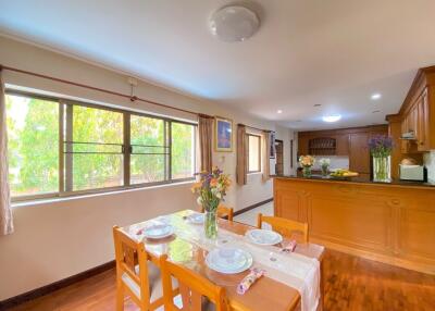 A family home for sale in Sankhampeang, Chiang Mai