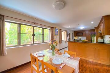 A family home for sale in Sankhampeang, Chiang Mai