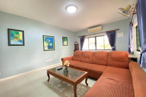 A family home for sale in Sankhampeang, Chiang Mai