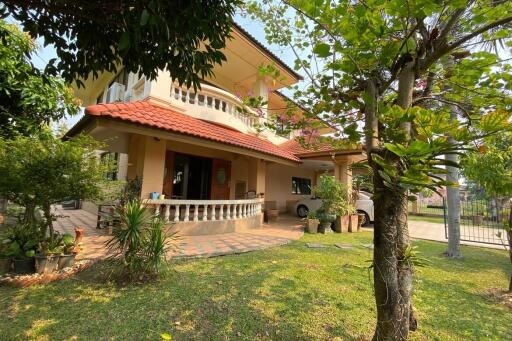 A family home for sale in Sankhampeang, Chiang Mai