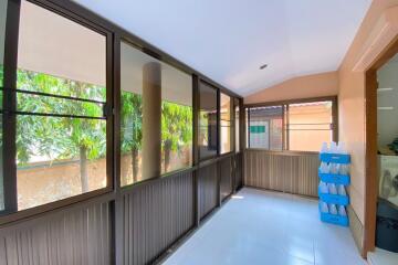 A family home for sale in Sankhampeang, Chiang Mai