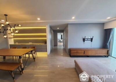 3-BR Condo at D.S. Tower 2 Sukhumvit 39 Condominium near MRT Sukhumvit