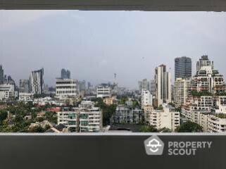 3-BR Condo at D.S. Tower 2 Sukhumvit 39 Condominium near MRT Sukhumvit