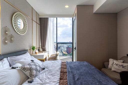 Siamese Exclusive Queens – 2 bed