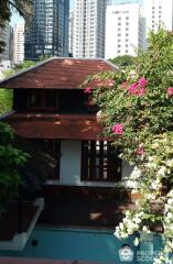 6-BR Villa at Casa Villa @26 near MRT Khlong Toei