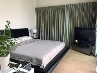 2 bed Condo in Noble Reveal Khlong Tan Nuea Sub District C017655