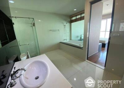 1-BR Condo at The Address Chidlom near BTS Chit Lom