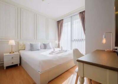 1 bed Condo in The Lumpini 24 Khlongtan Sub District C019295