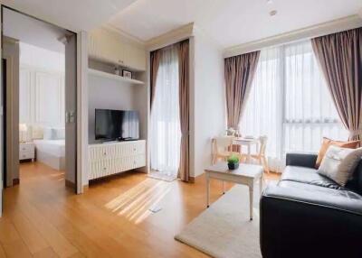 1 bed Condo in The Lumpini 24 Khlongtan Sub District C019295