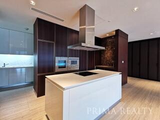 Modern kitchen with central island and high-end appliances