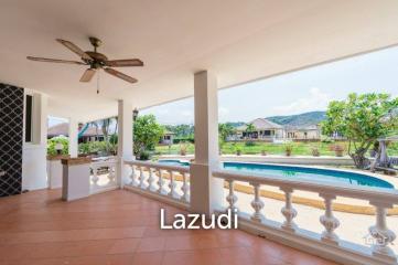 LAGUNA : 6 Bed Pool Villa with beautiful canal views, great rental potential