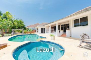 LAGUNA : 6 Bed Pool Villa with beautiful canal views, great rental potential