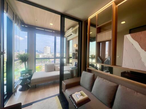 Condo for Sale at The Issara Sathorn
