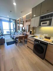 Condo for Sale at The Issara Sathorn