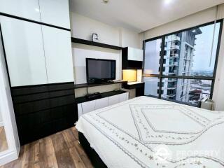 1-BR Condo at The Room Sukhumvit 62 near BTS Punnawithi