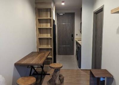 1-BR Condo at Q Prasarnmit near MRT Phetchaburi