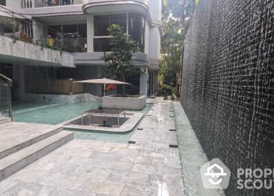 1-BR Condo at Q Prasarnmit near MRT Phetchaburi