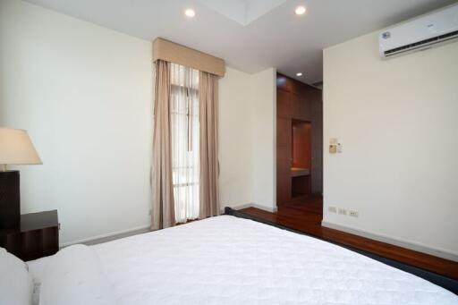 Baan Sansiri Sukhumvit 67