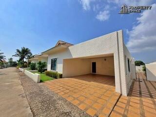 4 Bedrooms Pool Villa In Santa Maria Pattaya For Sale