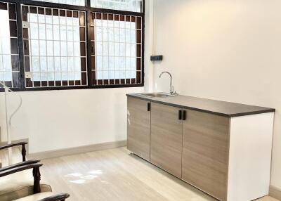 Townhouse in Thonglor