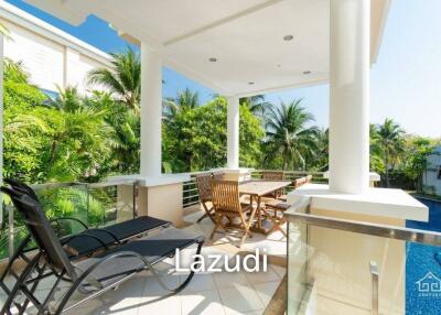 BLUE LAGOON : Well presented 2nd floor 2 bed condo overlooking large swimming pool lagoon.