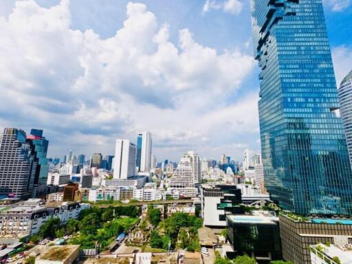 Ivy Sathorn 10