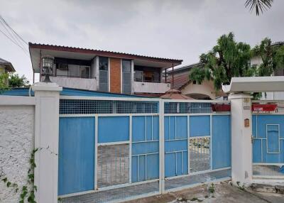 House for sell in Prachaniwet 2