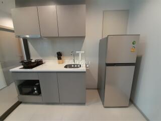 Modern sleek kitchen with integrated appliances