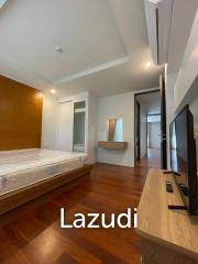 3 Bed 3 Bath 215 Sqm Service apartment for Rent