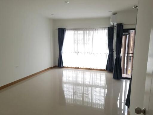 Premium Time Home Suanluang Rama 9