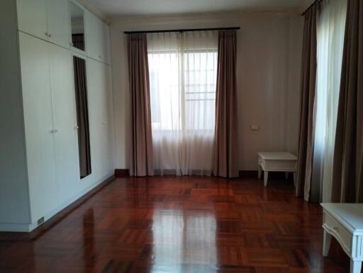 Single House in Thonglor