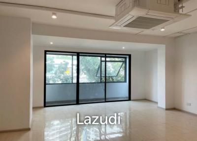 1 Bed 1 Bath 75 SQ.M President Park Sukhumvit 24