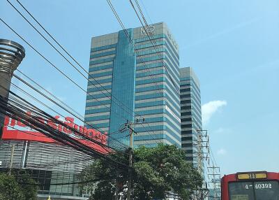 Bangna Complex Office Tower
