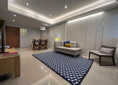 Townhouse 5 m wide at Sukhumvit 101/1