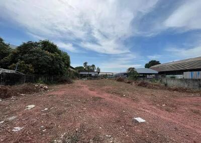 Land for sale in Soi Bang Kradi 16