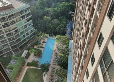 Condo for Sale At Unixx Condo!!