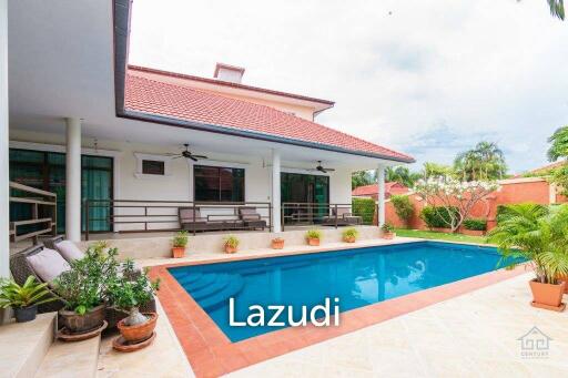 CRYSTAL VILLAS : Outstanding 3 bed pool villa close to town and Beaches
