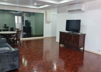 Condo for Rent at Tai Ping Towers