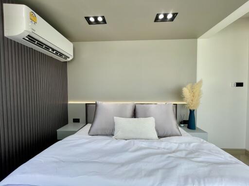 2 Bedroom Luxurious Penthouse in Nimman